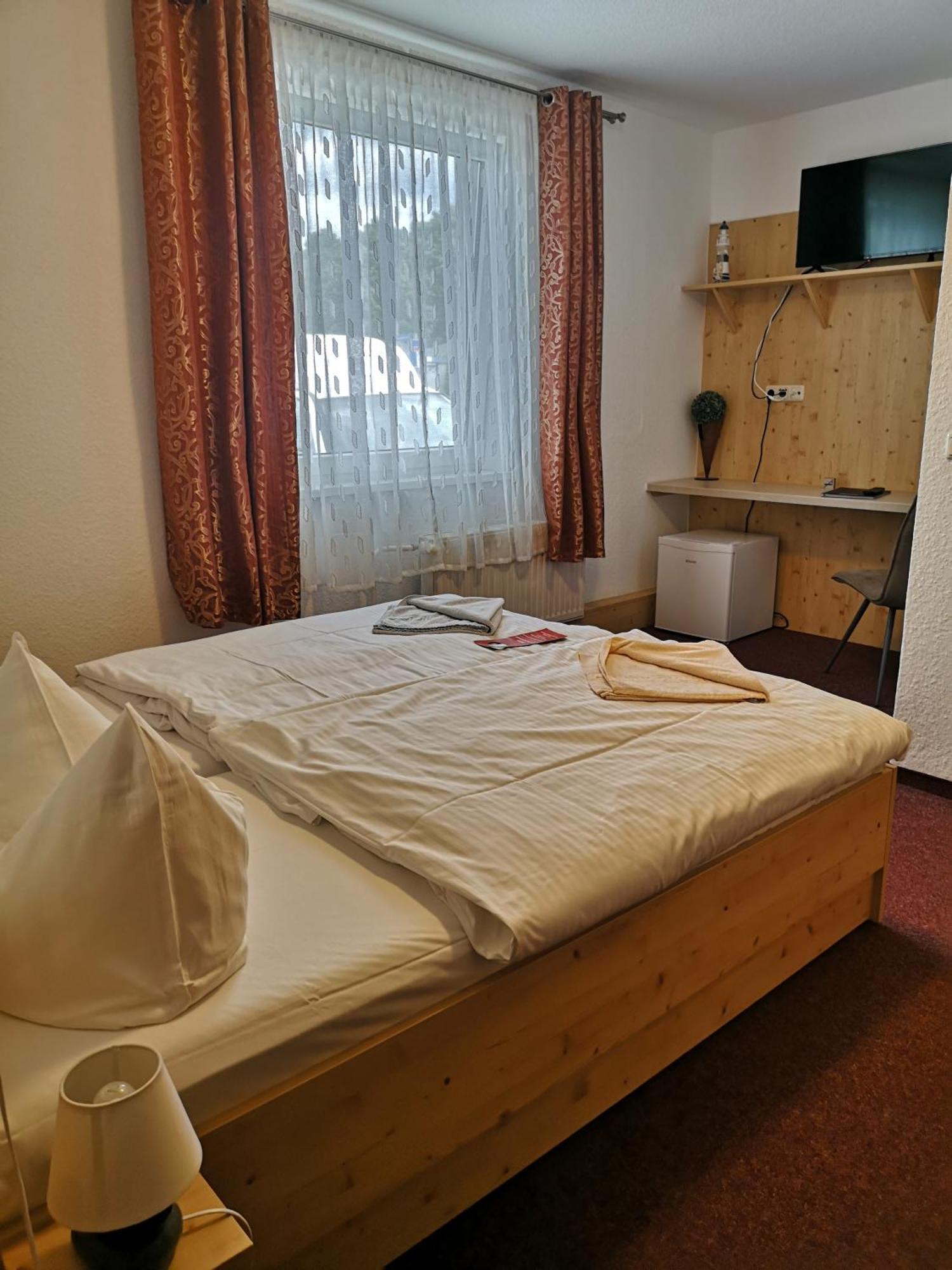 Uschi'S Gasthof Neuendorf  Eksteriør billede